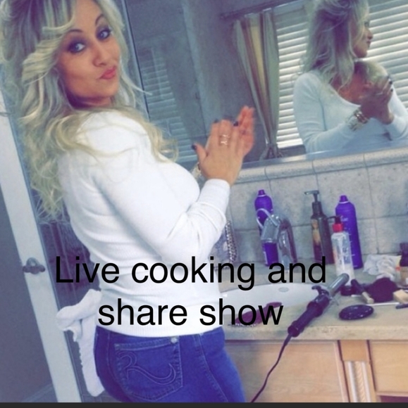 This is my live listing please like and share - Picture 7 of 17